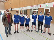 Das Tischtennis-Team des SGE zusammen mit Herrn Schröer